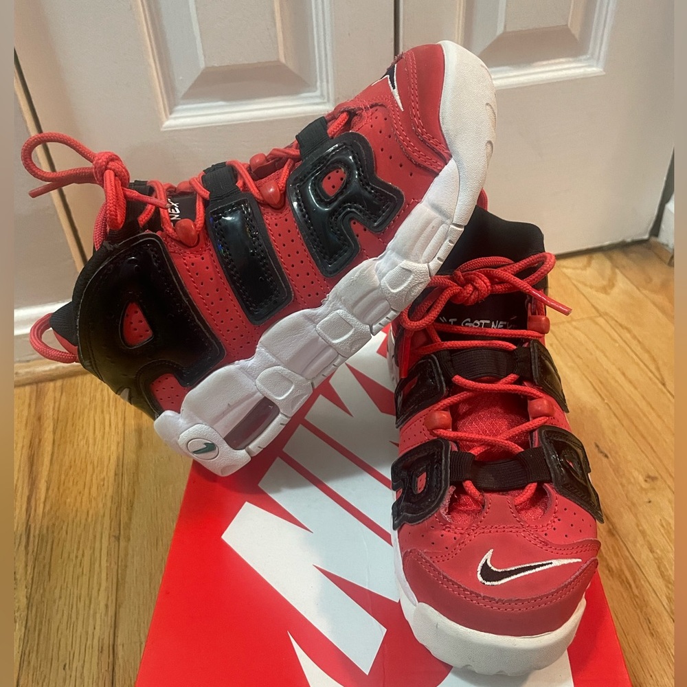 Nike Air More Uptempo (Boys size 4)